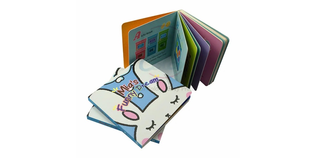 బోర్డు బుక్ ప్రింటింగ్ దృష్టి కేంద్రీకరించబడింది